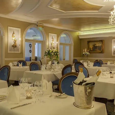 Randles Hotel 4*