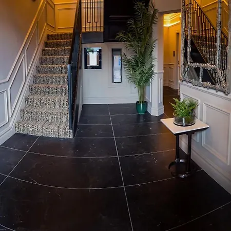 Randles מלון קיל איירן