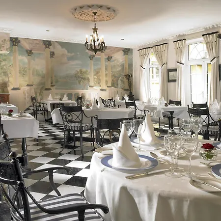Randles Hotel 4*
