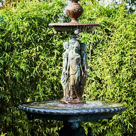 Randles Готель Кілларні