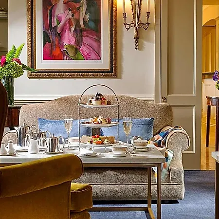 Hotel Randles 4*